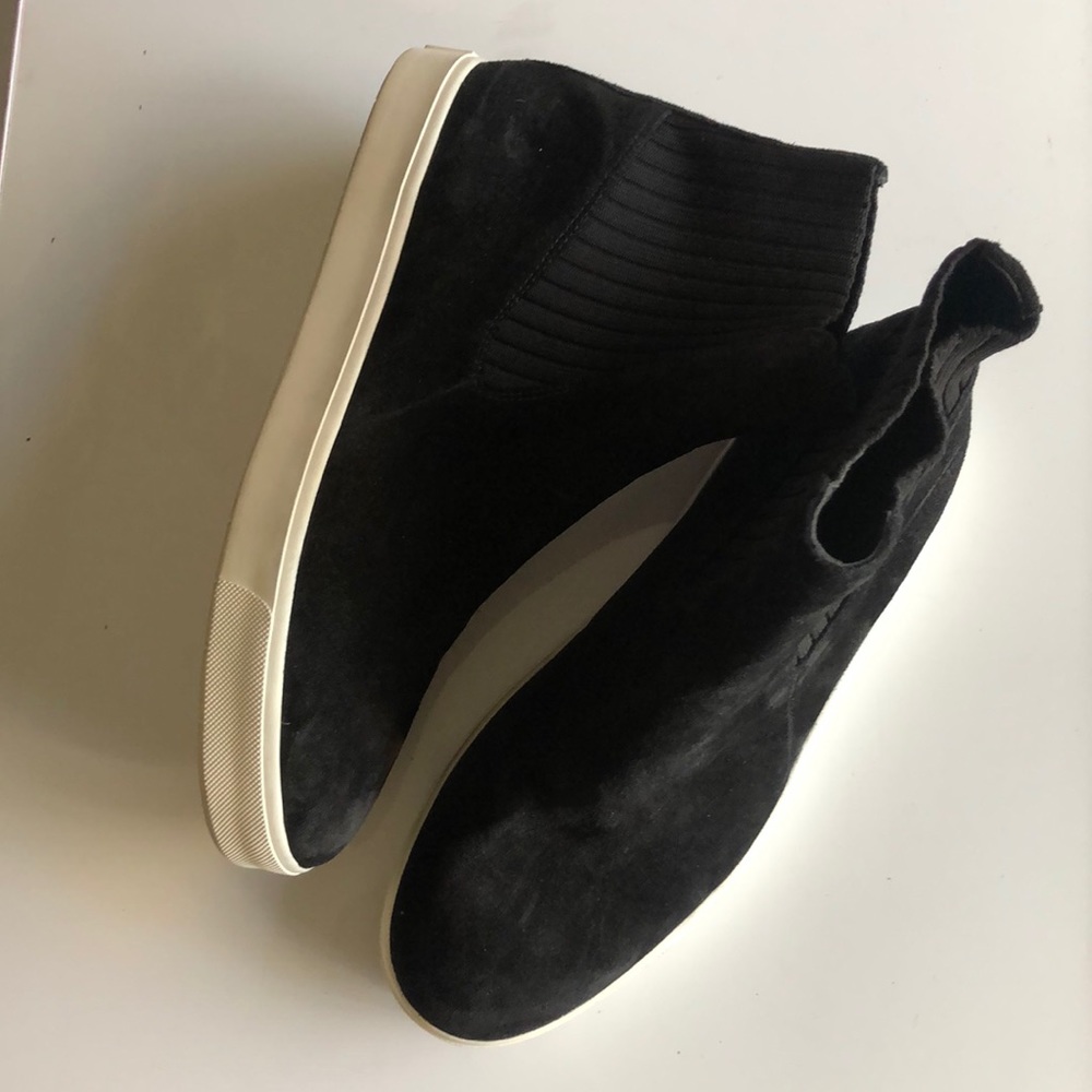 Vince suede sock sneakers size 9